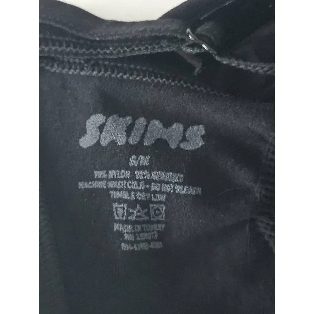 Skims Sculpting bra Nwot - Picture 7 of 7